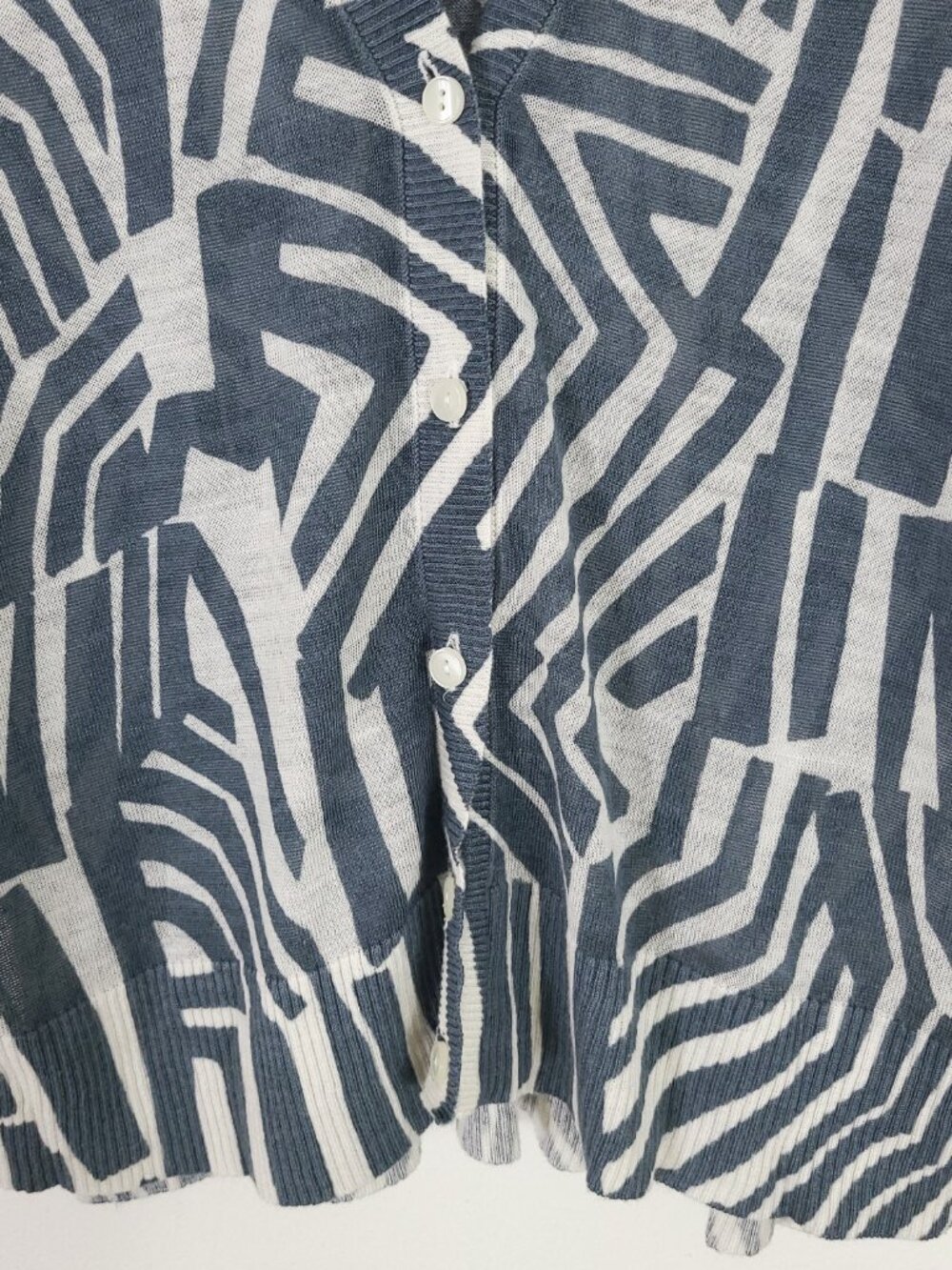 LOFT Patterned Top - Picture 2 of 7